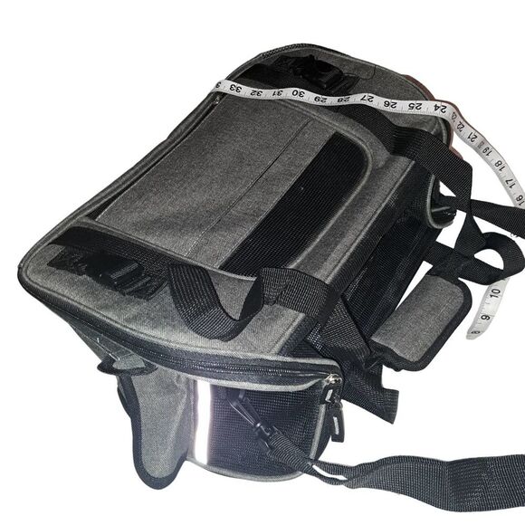 Collapsible Airline Approved Pet Carrier Duffle - Picture 9 of 9